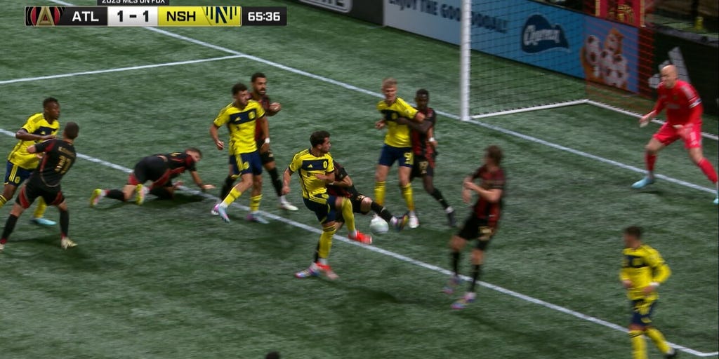 Nashville's Daniel Lovitz scores the equalizer vs. Atlanta