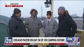Chicago pastor camps on Chicago rooftop for 100 days to raise awareness of city's violence