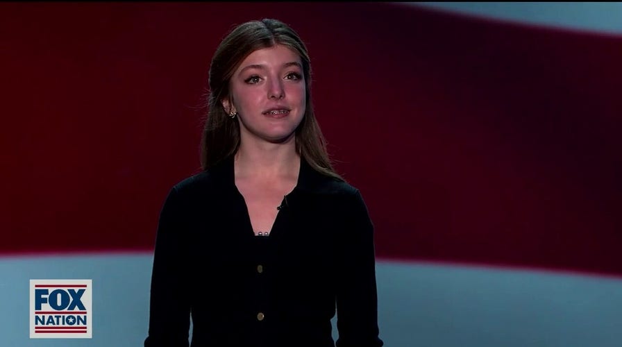 California student Charlotte Bevan recites patriotic essay, accepts Young Patriot Award