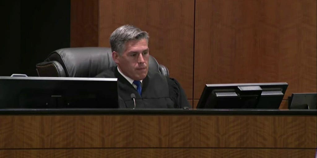 Judge Graf appears to flinch while reviewing Charlie Kirk shooting video in court