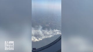 Large wildfire caught on camera from airplane window: See the video! - Fox News