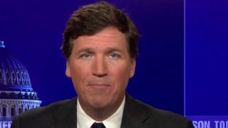 Tucker sheds light on political operatives in the media - Fox News