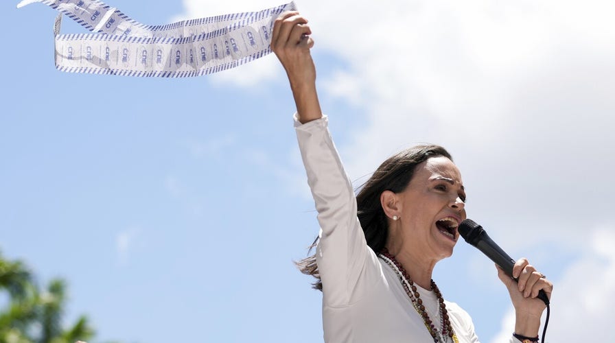 María Corina Machado expone lobby petrolero