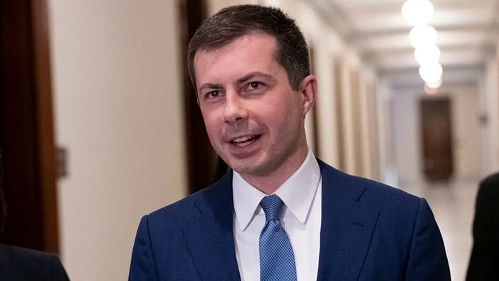 Buttigieg, DOT failing to provide solutions for US port issues