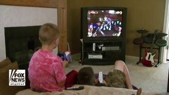 Therapist uses Minecraft and Roblox to connect with kids