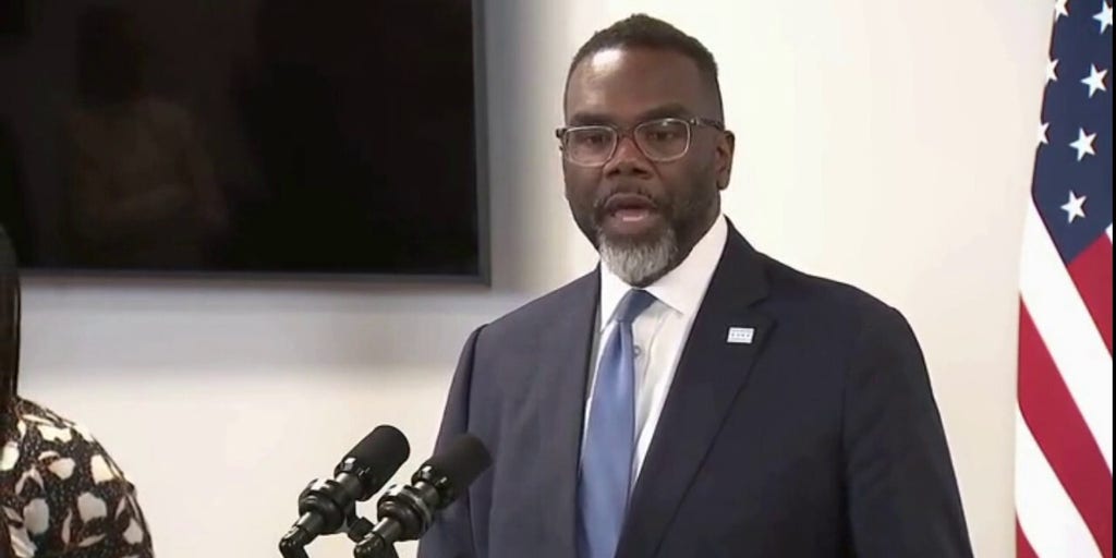 Mayor Brandon Johnson blasts Washington Post editorial board that said his city 'lost its mind'