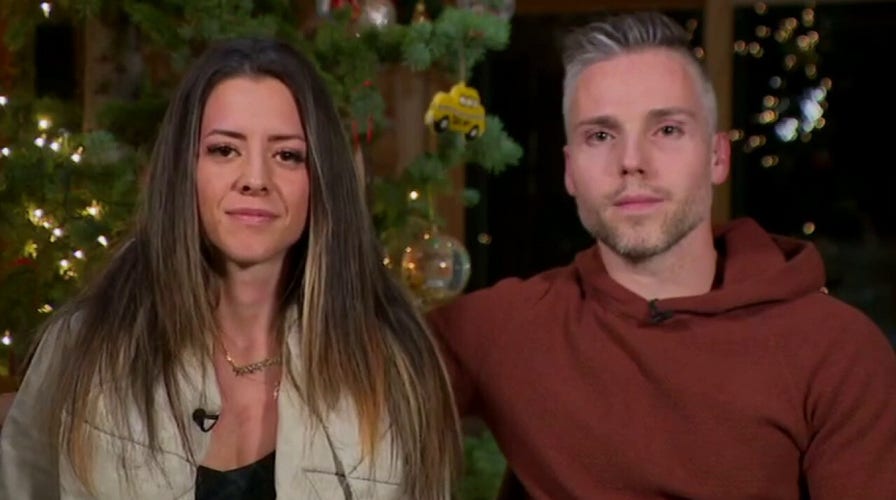 Family kicked off flight after 2-year-old won't keep face mask on