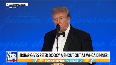 Trump makes playful jab at Peter Doocy during WHCA Dinner