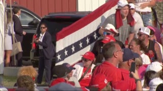 Video of rallygoers, law enforcement reaction after shooting at Trump rally - Fox News