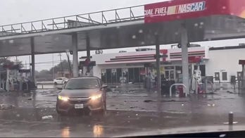 Texas tornado 'totally destroys' local gas station