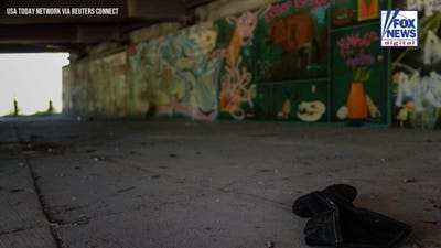 'Don't walk the trail' college professor warns of possible serial killer lurking in Big Ten town