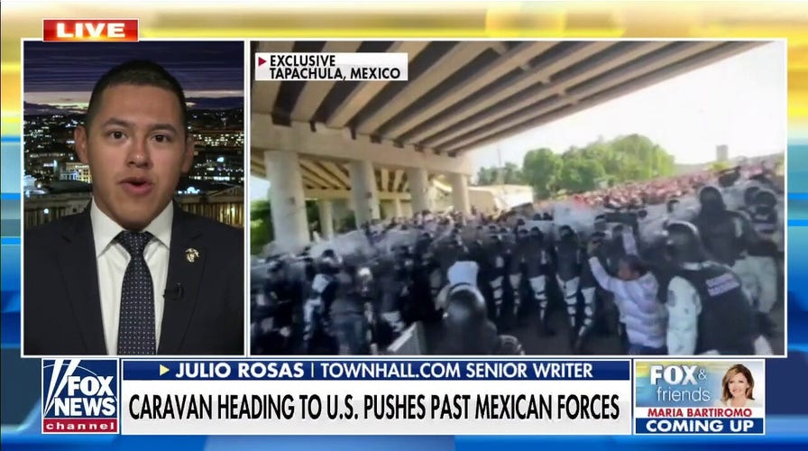 Migrant caravan storms Mexican security forces amid trek to the US