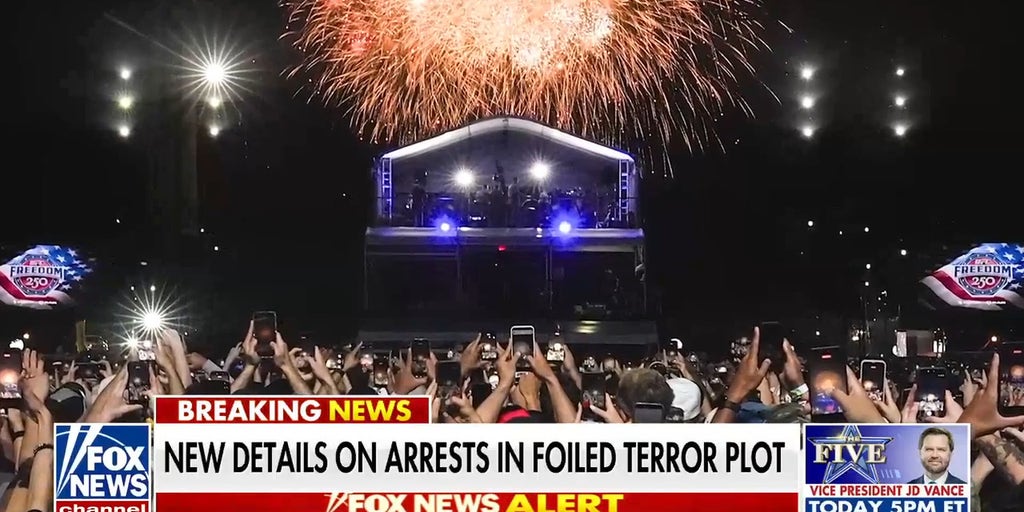 2 California men arrested in connection with UFC terror plot