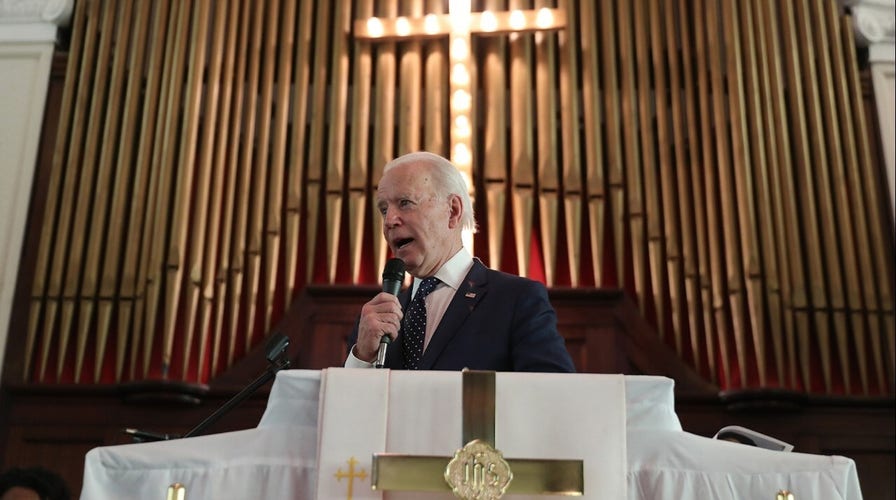 Catholic bishops advance effort to deny Biden communion