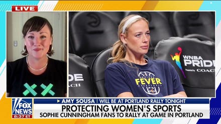 Women's sports activists rally to support Sophie Cunningham