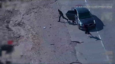 Suspected human smugglers lead authorities on 100-mph chase before bailing out in Texas