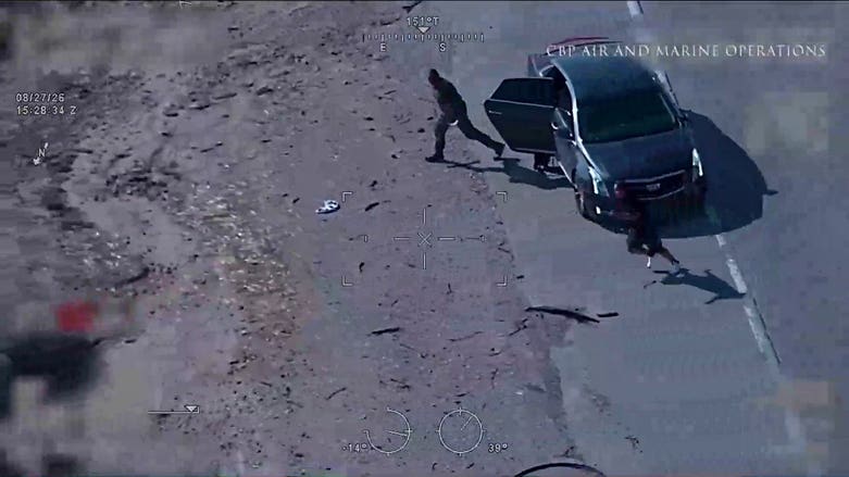 Suspected human smugglers lead authorities on 100 mph chase before bailing out in Texas