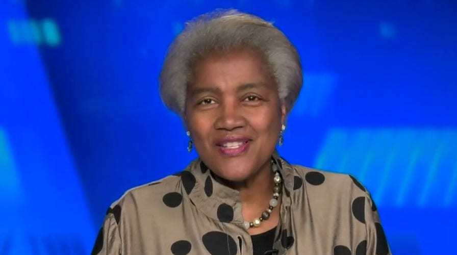 Donna Brazile on Twitter fact-checking President Trump's tweet: There's no First Amendment right to lie