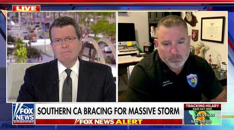 Hurricane Hilary heads for Southern California after rapid intensification