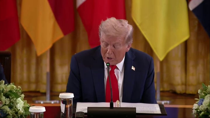 Trump afirma que Estados Unidos y sus aliados europeos deben sopesar qué garantías de seguridad se establecerán para apoyar a Ucrania.
