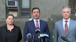 Daniel Penny's lawyers hold briefing after defense rests cases in subway chokehold trial - Fox News