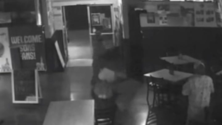 Arizona bar manager sucker-punched by customer, suffers cerebral hemorrhage