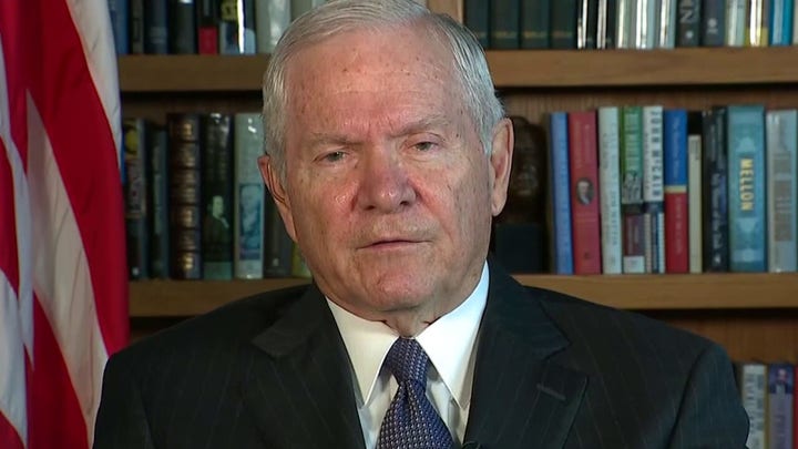 Robert Gates: Putin will need to do this to secure Ukraine
