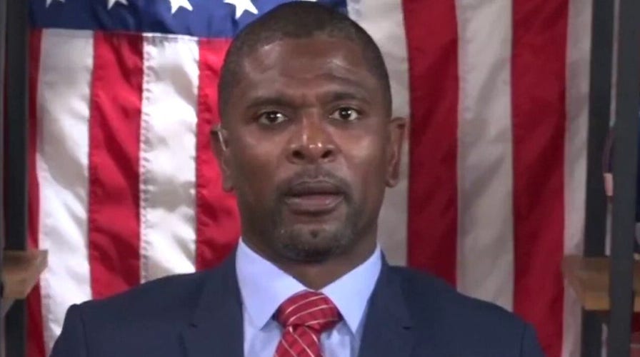 Police officer can not confuse a Taser with a gun: Jack Brewer