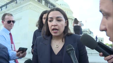 Alexandria Ocasio Cortez sidesteps questions on Graham Platner’s behavioral issues chronicled by former romantic interests