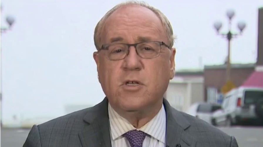 Dr. Marc Siegel: 'The virus is cyclical and can change at any given time'