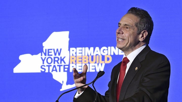 'Impossible' to operate: NYC bar owner slams Cuomo's shifting coronavirus regulations