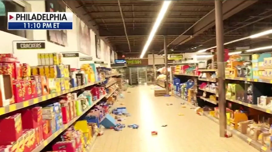 Looters hit grocery store, businesses in Philadelphia