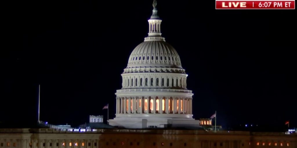 Bipartisan lawmakers threaten to hold Pam Bondi in contempt of Congress over Epstein files release