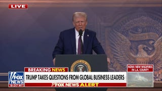Trump calls on banks to do business with conservatives: 'What you're doing is wrong' - Fox News