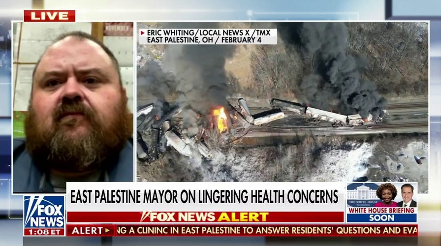 East Palestine situation ‘absolutely’ an emergency, mayor says: ‘Our people deserve better’