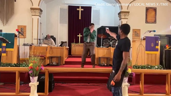 Pennsylvania man aims gun at pastor during Sunday sermon