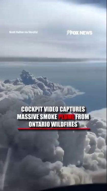 Cockpit video captures MASSIVE smoke plume from Ontario wildfires