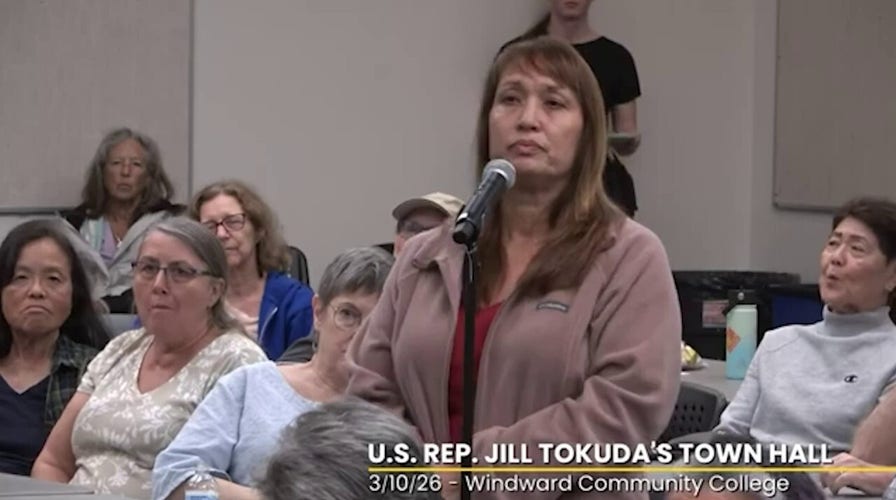 Democrat lawmaker explains wherefore she didn’t basal to affirm U.S. authorities work to national implicit amerciable aliens