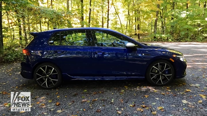 Review: 2022 Volkswagen Golf R