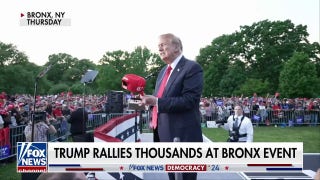 Trump drew 'diverse crowd' of thousands of supporters at Bronx event: Bryan Llenas - Fox News