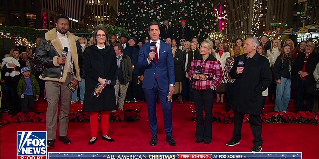 ‘The Five’ and some special guests share how they're getting into the Christmas spirit