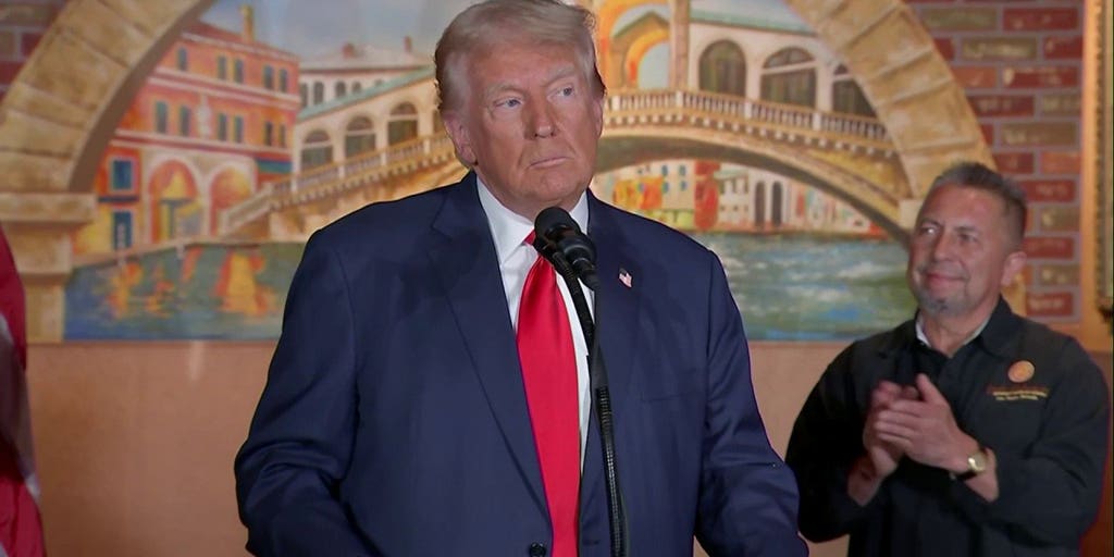 Trump thanks RFK Jr. for endorsement | Fox News Video