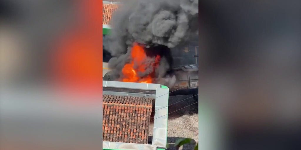 Newly obtained video reveals turmoil in Puerto Vallarta amid cartel unrest