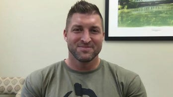 Tim Tebow on Chris Pratt's open faith: 'Worth it' when you believe 'you're standing for what's right'