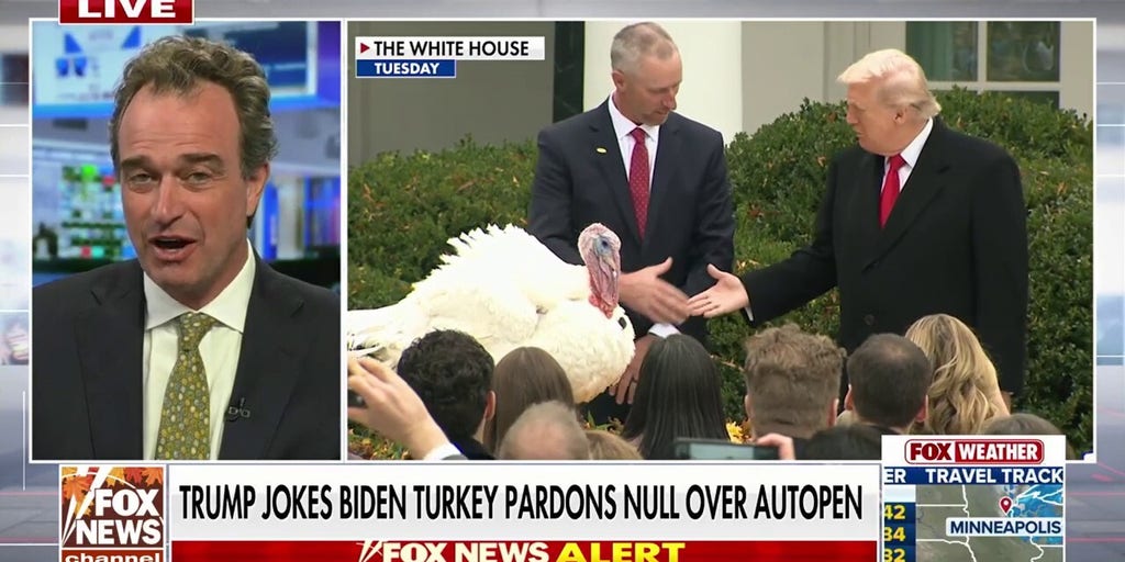 Average cost of Thanksgiving dinner lower than last year