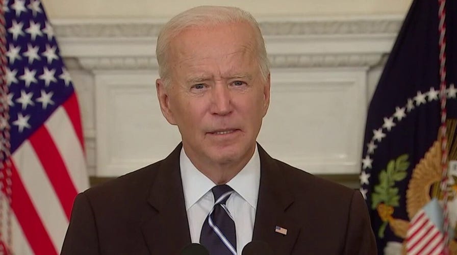 Biden meets separately with progressives and moderates over social spending 