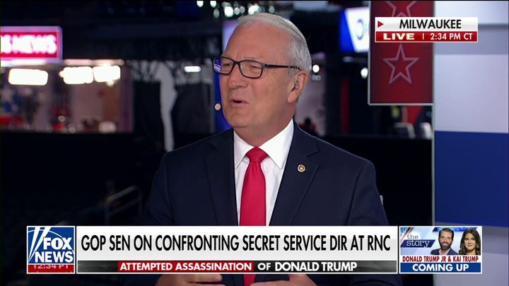 Secret Service director exhibited 'very peculiar behavior' at RNC: senator