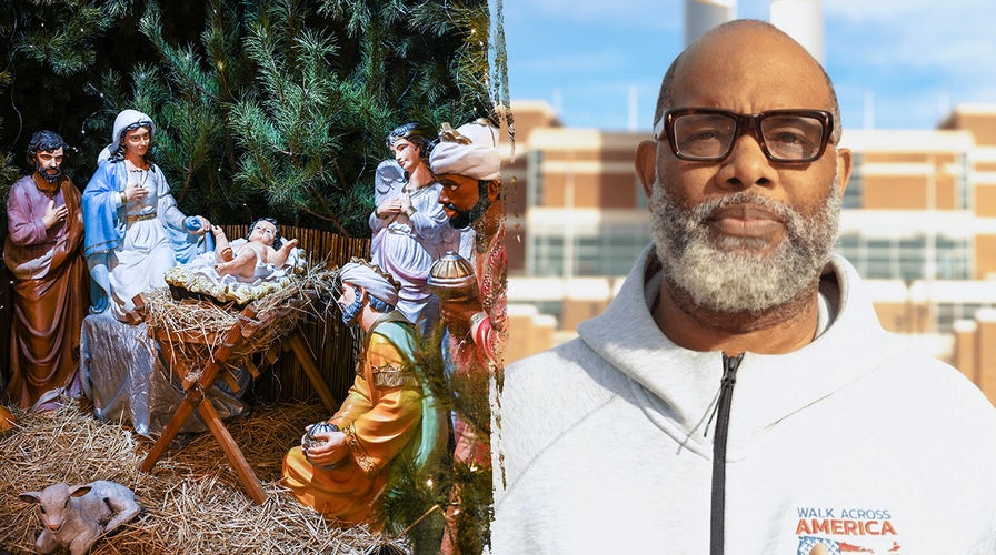  My locomotion  crossed  America and Christmas