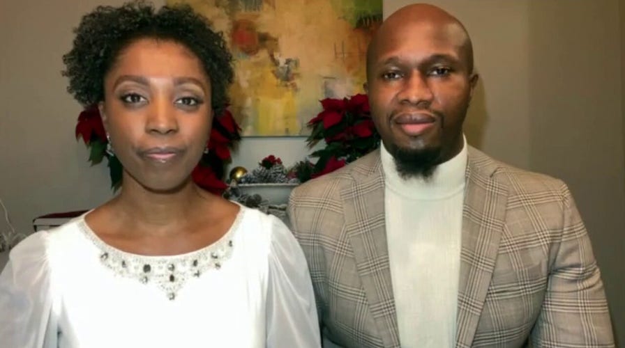 HOA demands North Carolina family remove cross just before Christmas