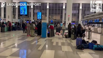 SEE IT: Long flight passenger lines plague LaGuardia Airport travelers trying to get through TSA checkpoint